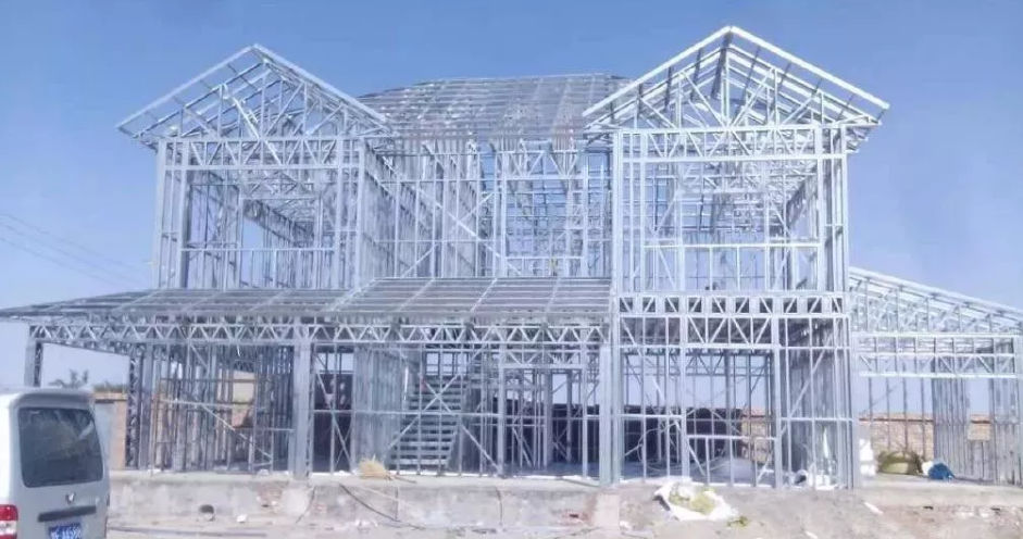 這些鄉村幾十萬(wàn)的自建輕鋼結構別墅，看看有沒(méi)有你們家鄉的？(圖1)