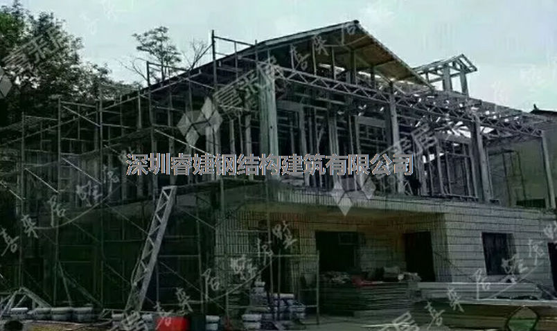 神奇化妝術(shù)！破舊小平房變成輕鋼美墅(圖4)