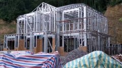輕鋼別墅與傳統土建磚混房的區別【專(zhuān)業(yè)建議】